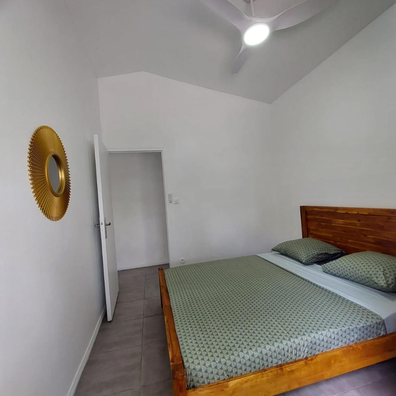 L'Avocat 1 Avec Piscine Chauffee Et Jacuzzi A Partager Villa Le Tampon Exteriör bild